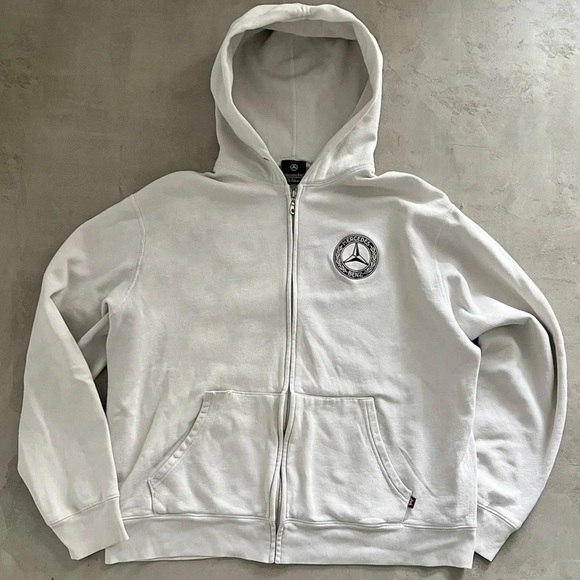 THREE Car Hoodies and Chain Necklacee - Picture 4 of 6